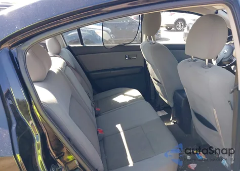 2010 Nissan Sentra 2.0S z USA, uszkodzony, nr VIN 3N1AB6AP8AL633821